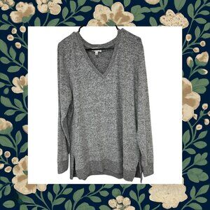 Women's Gray Vneck Sweater EUC